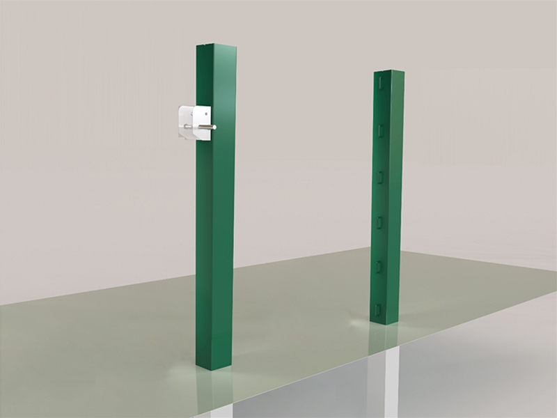 2.In-ground pickleball post